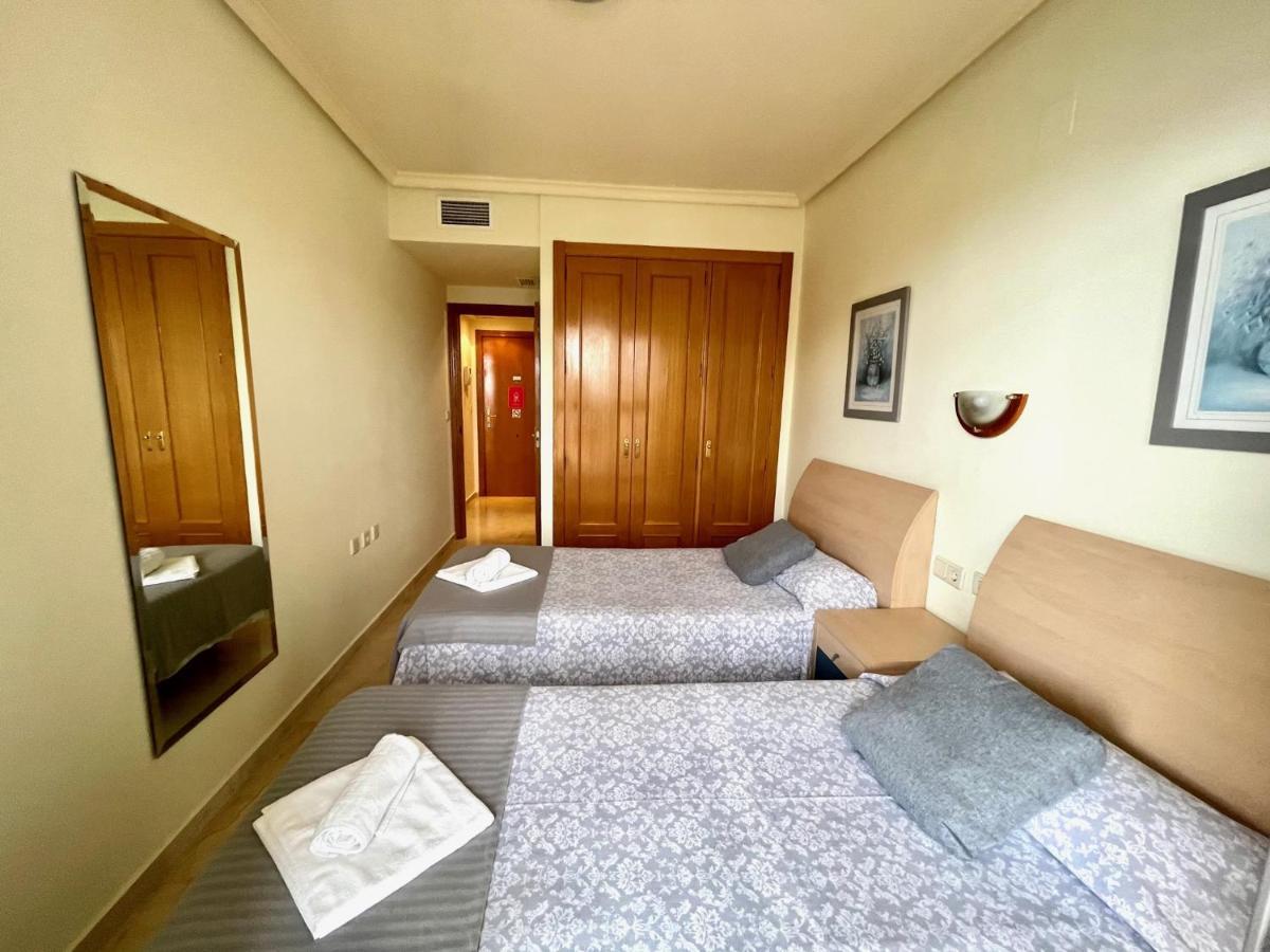 Los Gemelos 20 - Aloturin Benidorm Bagian luar foto