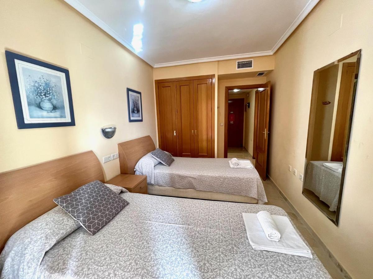 Los Gemelos 20 - Aloturin Benidorm Bagian luar foto