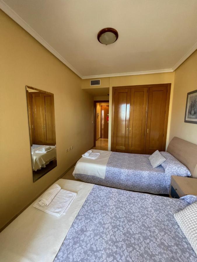 Los Gemelos 20 - Aloturin Benidorm Bagian luar foto